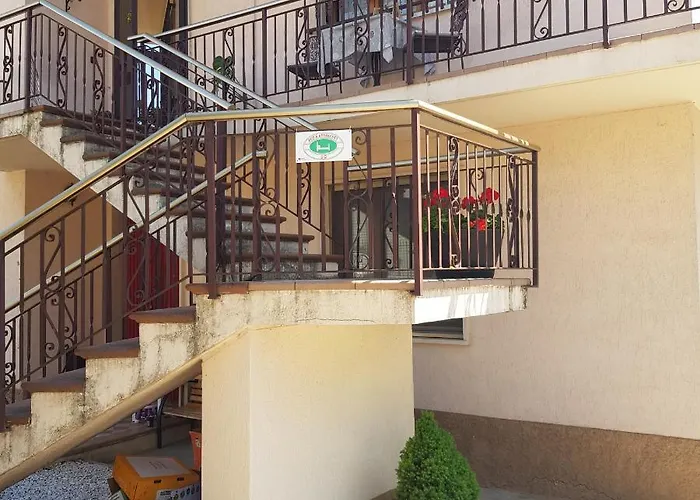Bed and Breakfast Da Natallia Ronco allʼAdige
